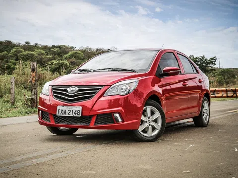 Lifan Celliya (530)  1.5 CVT (103 л.с.) · Luxury · седан