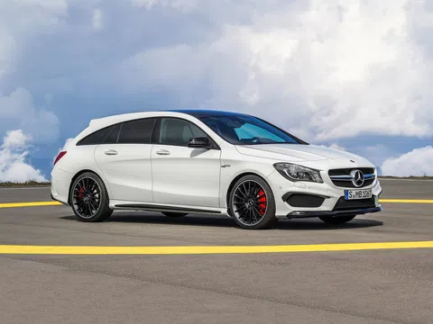 Mercedes-Benz CLA AMG I (C117, X117) 45 AMG 2.0 AMT (381 hp) 4WD · CLA 45 AMG 4MATIC Особая серия · 5-door universal