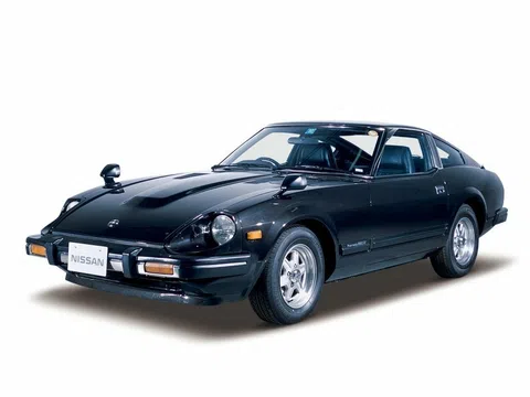 Nissan 280ZX  2.0 MT (150 hp) · fastback
