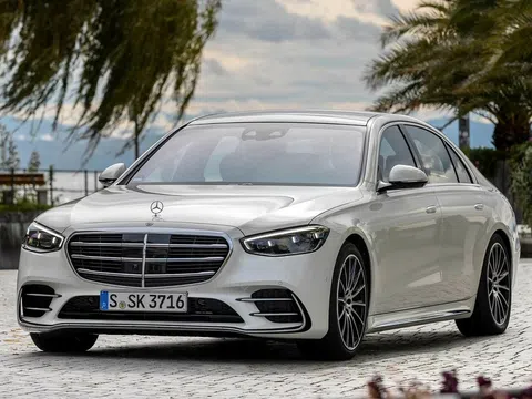 Mercedes-Benz S-Класс VII (W223) 350 d 4MATIC 2.9d AT (286 ც.ძ.) 4WD · S 350 d 4MATIC Базовая · სედანი