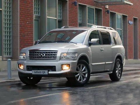 Infiniti QX56 I Рестайлинг 5.6 AT (325 л.с.) 4WD · 4WD · внедорожник 5 дв.
