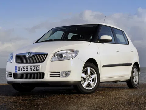 Skoda Fabia II 1.6 MT (105 hp) · Elegance · 5-door hatchback