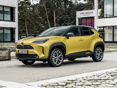 Toyota Yaris Cross I 1.5 CVT (120 hp) 4WD · 5-door offroad
