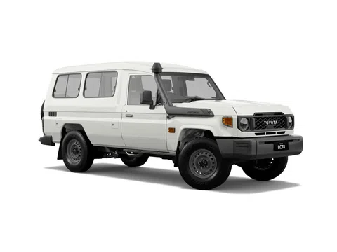 Toyota Land Cruiser 70 Series რესტაილინგი 2 78 4.0 AT (228 ც.ძ.) 4WD · LX · SUV 3 კარიანი · Внедорожник 3 дв. 78