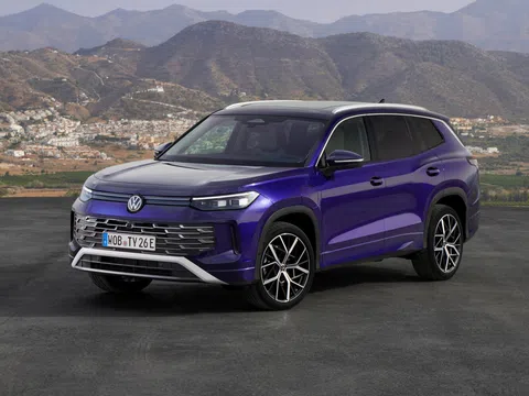 Volkswagen Tayron II (European market) 2.0d AMT (150 hp) · Elegance · 5-door offroad