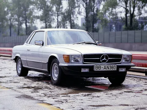 Mercedes-Benz SLC C107 380 3.8 AT (218 ც.ძ.) · კუპე