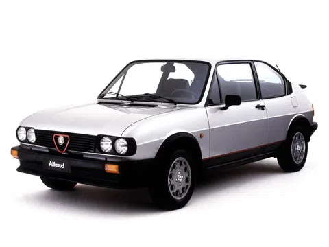 Alfa Romeo Alfasud I Рестайлинг 2 TI 1.4 MT (86 л.с.) · фастбек · Фастбек TI