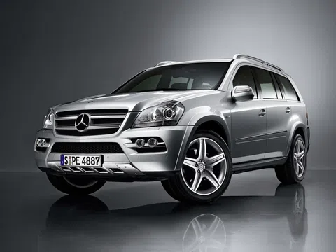 Mercedes-Benz GL-Класс I (X164) Facelift 450 4.7 AT (340 hp) 4WD · GL 450 4MATIC Особая серия · 5-door offroad