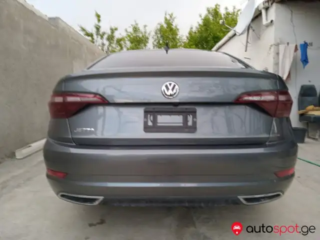 Volkswagen Jetta 2020 багажник