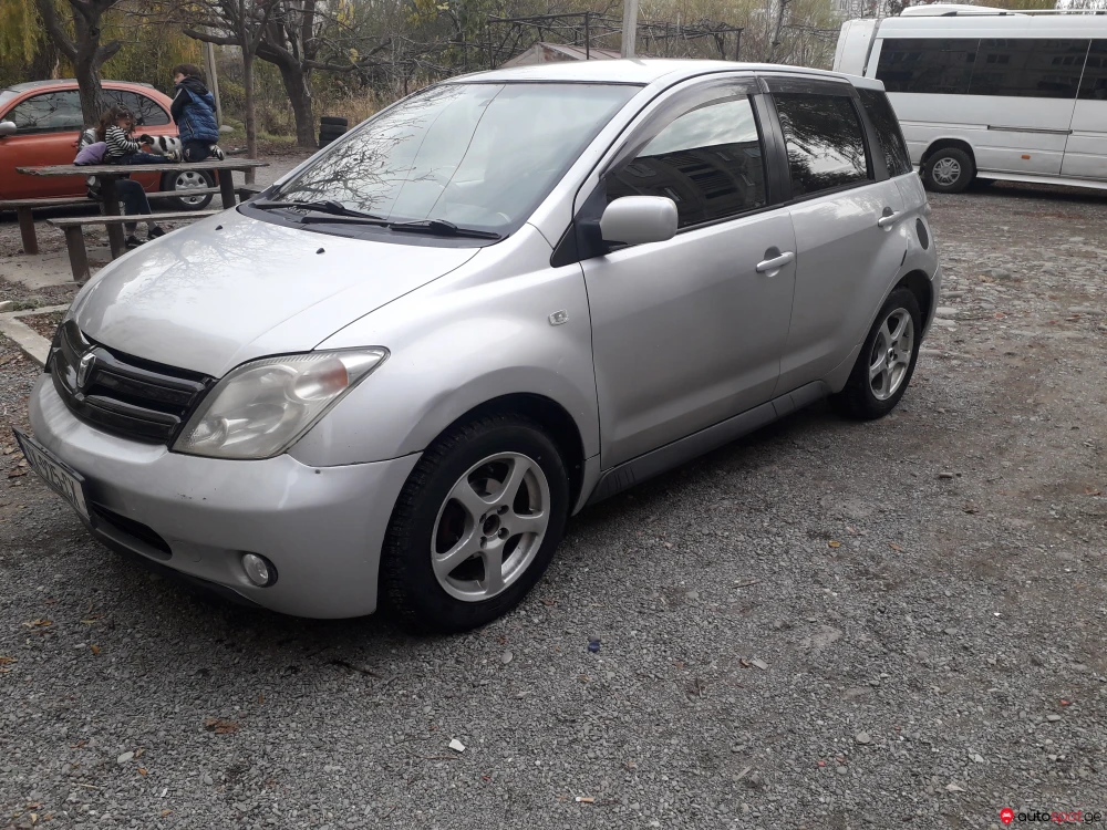 Toyota ist Scion 2007