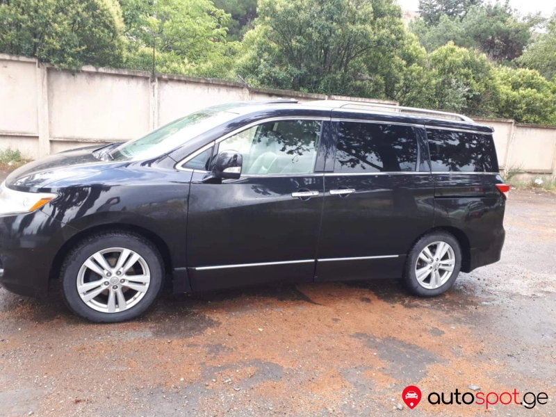 Nissan Quest 2011