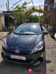 Toyota Prius 2015