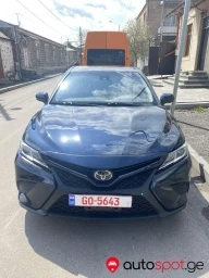 Toyota Camry 2019