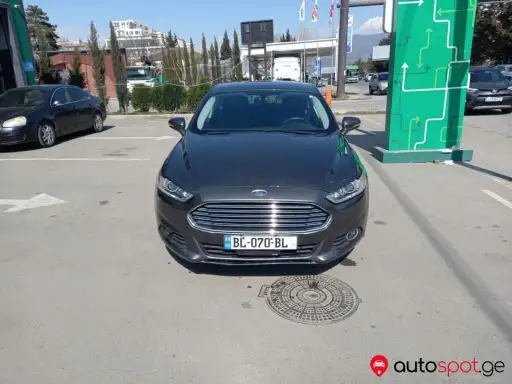 Ford Fusion 2015