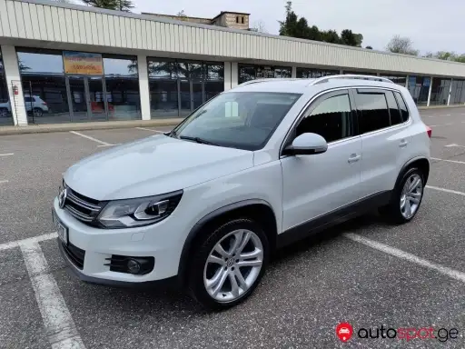 Volkswagen Tiguan 2015