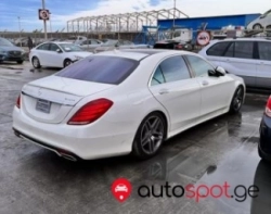 MERCEDES-BENZ S 550 2015 4.7