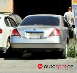 NISSAN Gloria 2003 2.5