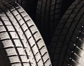 235/65/R17  Зимние