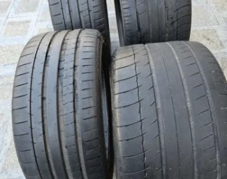 R19 285/30 Всесезонные