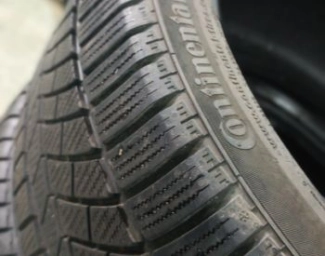 225/45/R17 CONTINENTAL Зимние