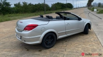 Opel Astra 2009, Batum — 4