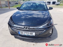 Hyundai Elantra 2019