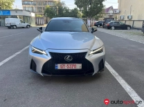 Lexus IS 2021