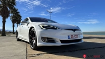 Tesla Model S 2019