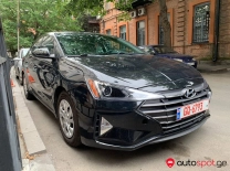 Hyundai Elantra 2019